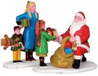 Lemax presents from santa, s/2 kerstdorp figuur type 4 Caddington Village  2014
