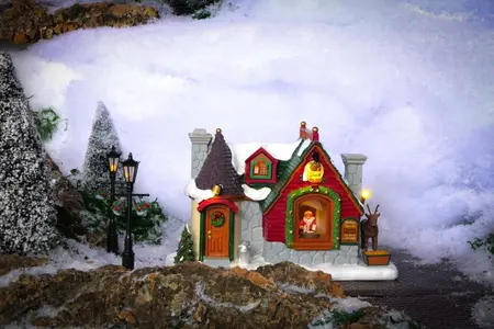 Lemax santa's snack shack kersthuisje Santa's Wonderland  2024 - afbeelding 4